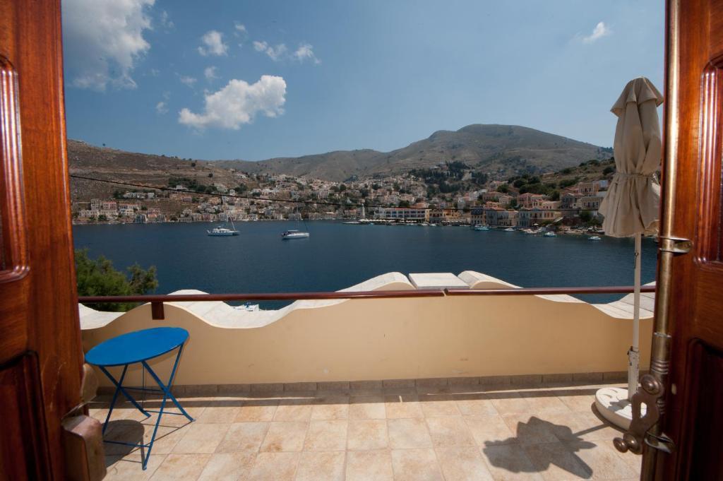 Odyssia Apartamento Simi Exterior foto
