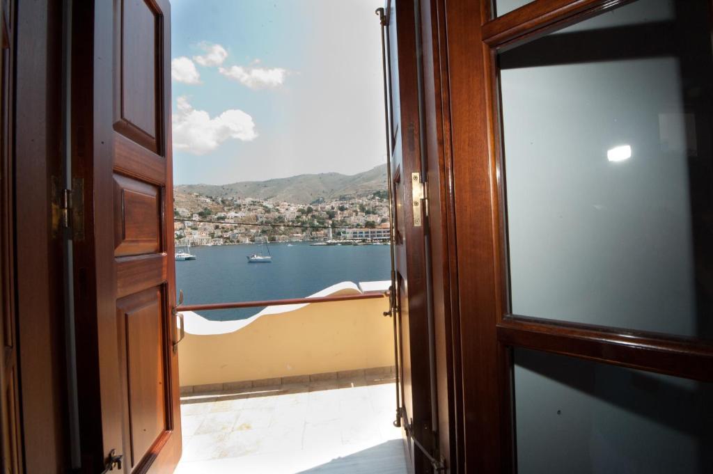 Odyssia Apartamento Simi Exterior foto